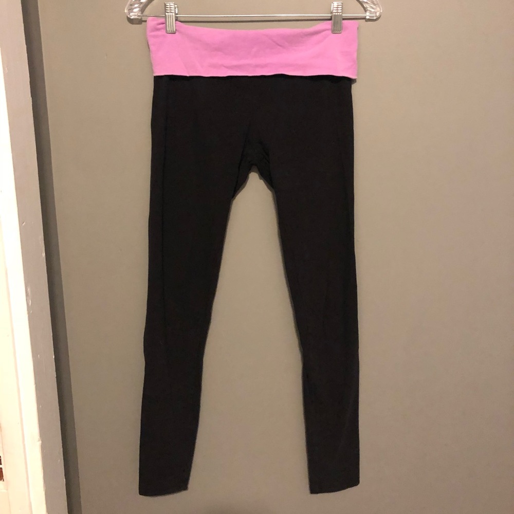 Victoria’s Secret yoga leggings